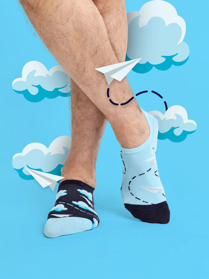 sneaker-socks-paper-planes-clouds-05/05cc66f4a31424da2c8dfda0bcd6c9be2f3a005a
