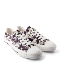 canvas-shoes-black-white-stains-51/515ad659b16a07586cc6c5c7f4bcac16d2d976c2
