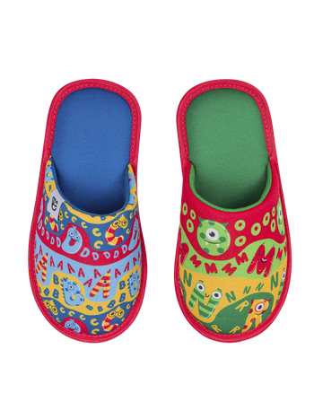 Vrolijke kinderslippers Eerste Letters