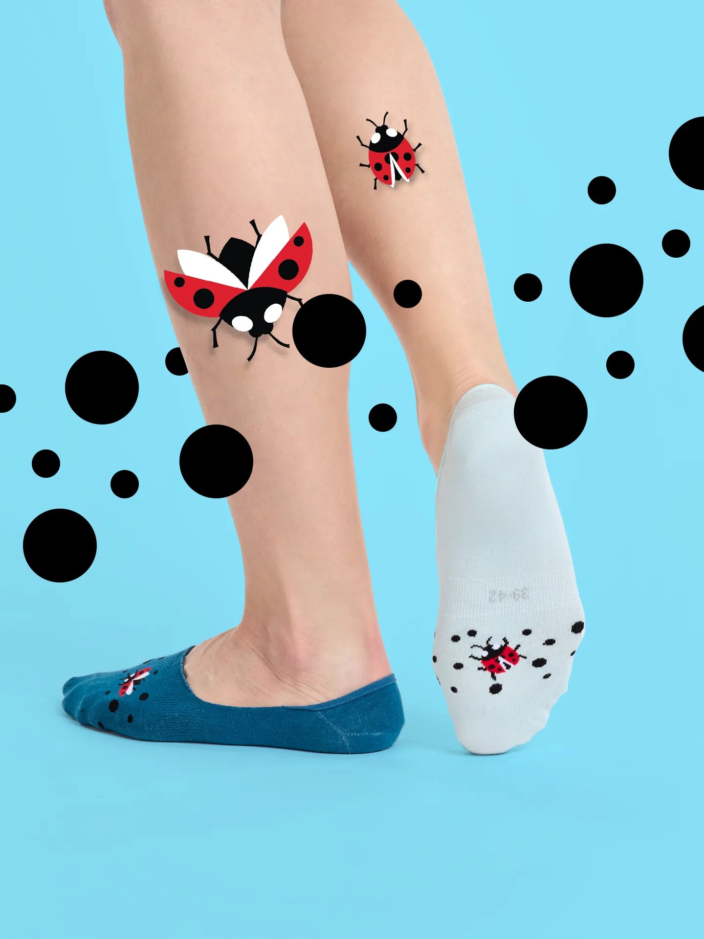 no-show-socks-ladybugs-dots-66/666da216317eaa2fee1a2ef64800a0cc4040fbbf