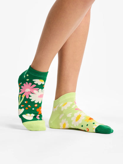 ankle-socks-flower-garden-dd/dd2c61f28dfc9f3d1dd4e8abb3ea06d98c472661