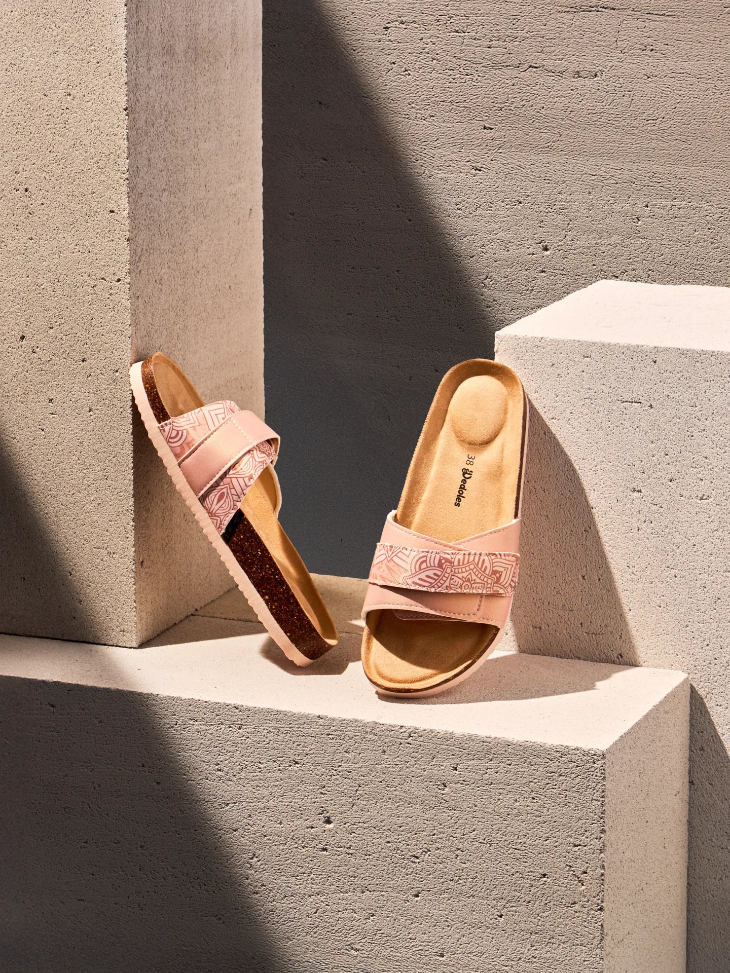 womens-urban-slides-beige-mandala-dd/dd35d2f32e8e9075e5b9b884ea87b2d2cd2be0f2